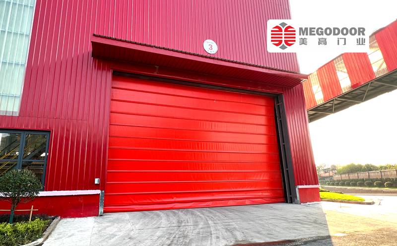 大型防风快速卷帘门插图1 大型防风快速卷帘门插图1