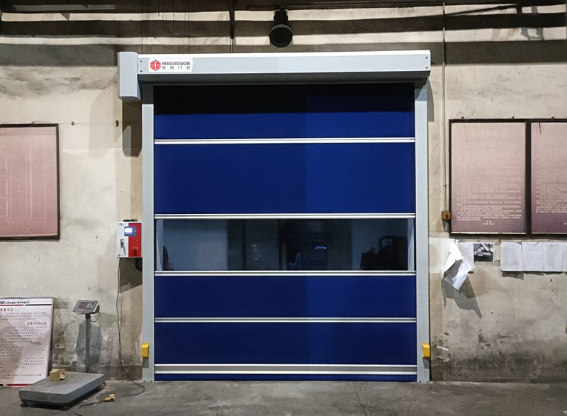 刷卡密码开启的快速门缩略图